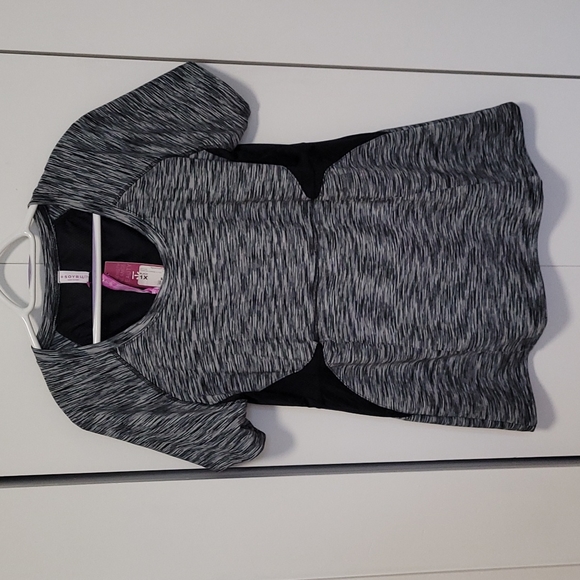 Soybu soprt t-shirt new with tag - Picture 1 of 3